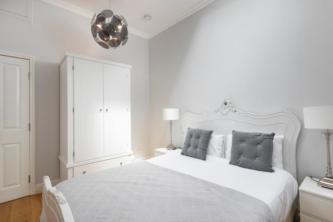 Penthousestays Notting Hill - Spacious 3 Bedroom King Bed Apartment - Near Portobello Road & Kensington High Street London Eksteriør billede